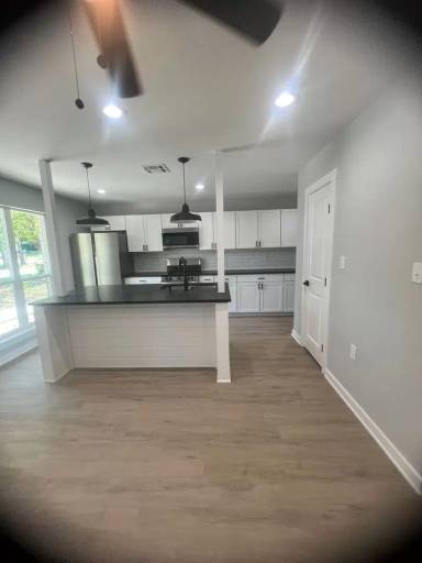 Main picture of 2211 Parrish St