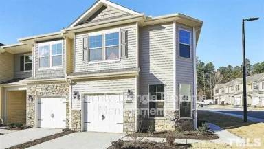 Main picture of 1104 Longitude Dr