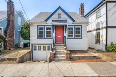 Main picture of 153 18th Ave