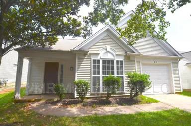 Main picture of 7434 Stone Mountain Ct