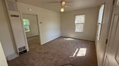 Main picture of 5329 SE Flavel St