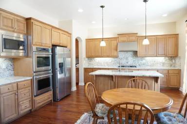 Main picture of 18261 Bautista Cir