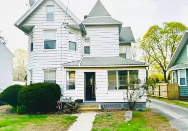 Main picture of 92 Curtiss St