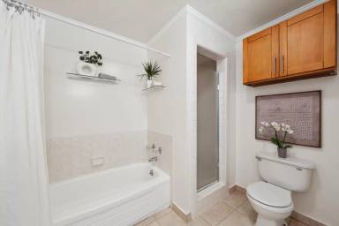 Main picture of 250 Montecito Ave