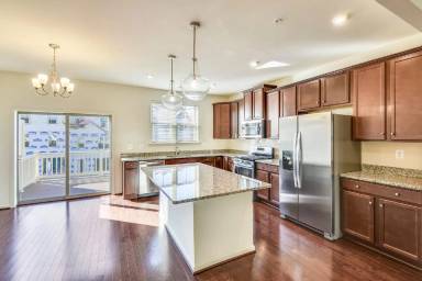Main picture of 3216 Laurel Hill Rd