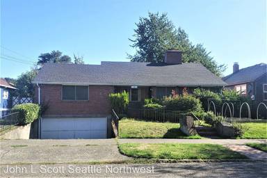 Main picture of 164 26th Ave