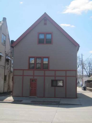 Main picture of 819 E Center St