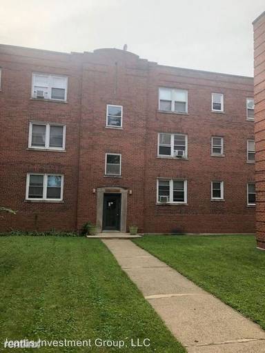 Main picture of 4208 South Michigan Avenue - 4210-3