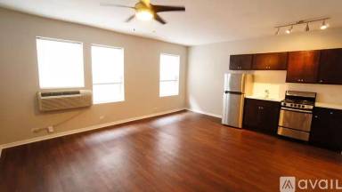 Main picture of 1627 N Humboldt Blvd