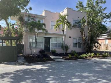 Main picture of 1604 N Osceola Ave