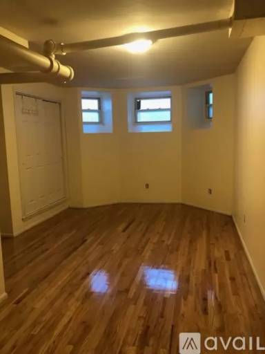 Main picture of 47 Inman St