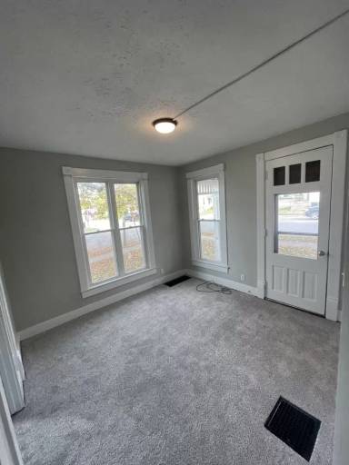 Main picture of 504 S 4th St