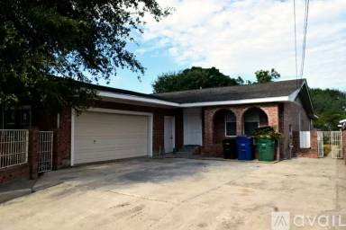 Main picture of 2623 Irwin Dr