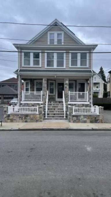 Main picture of 59 Evans St