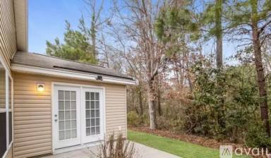 Main picture of 3818 Annapolis Way