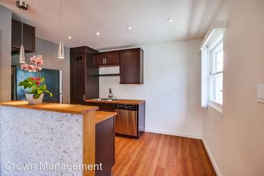Main picture of 1616 Oliver Ave