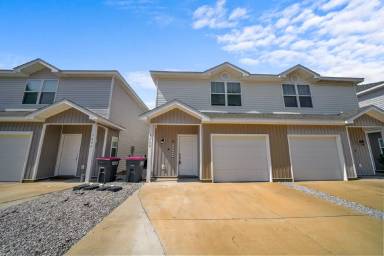 Main picture of 9022 Banyan Beach Dr