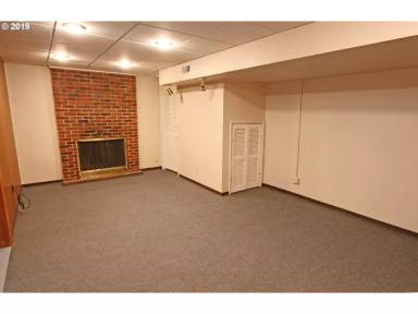 Main picture of 12407 NE Morris St
