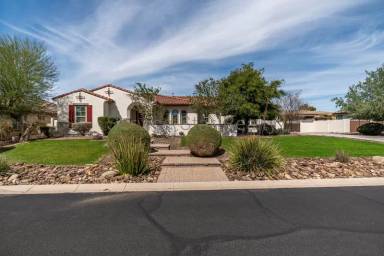 Main picture of 6854 E Ivyglen St