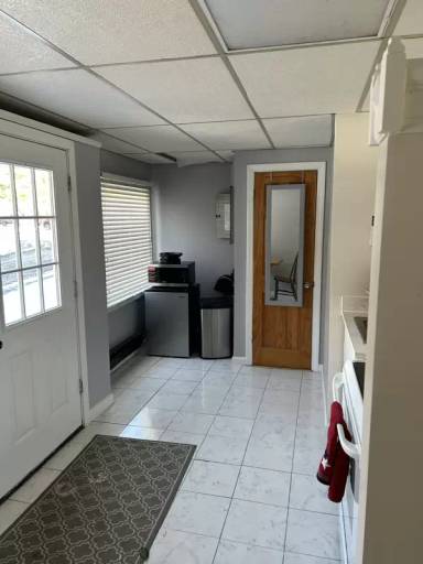Main picture of 349 Naubuc Ave