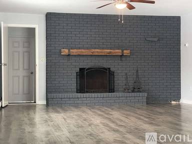 Main picture of 16 Turner Ln