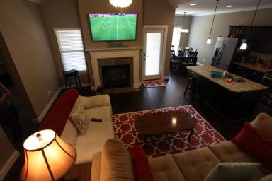 Main picture of 1651 Overhill Ct