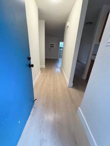 Main picture of 1501 Monument Blvd