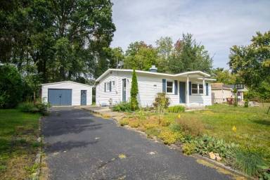 Main picture of 57 Sherwood Dr