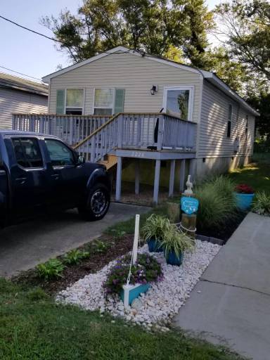 Main picture of 2228 N Mallory St