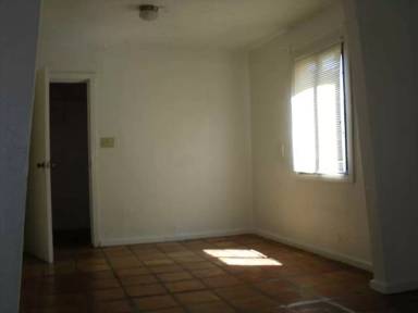 Main picture of 504 W Brown St