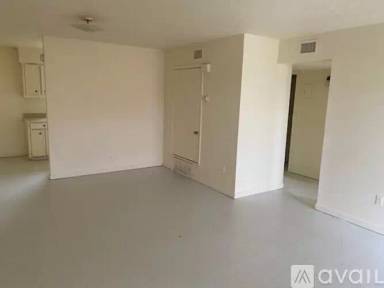 Main picture of 1020 Deer Park St