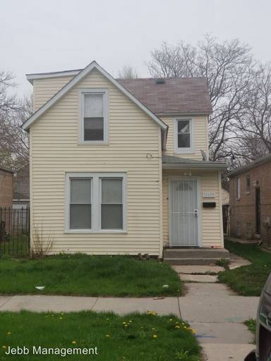 Main picture of 11833 S Harvard Ave