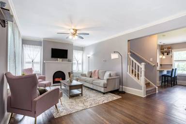 Main picture of 1628 Orlando St SW