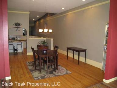 Main picture of 428 N Main St