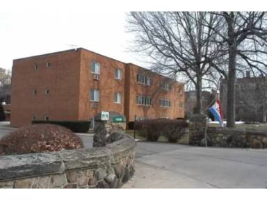 Main picture of 12535 Edgewater Dr