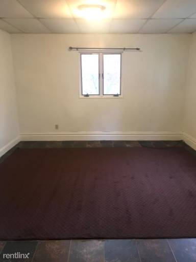 Main picture of 704 N Chestnut St