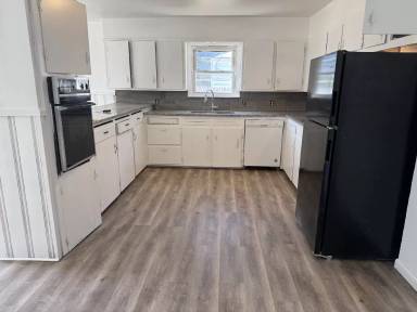 Main picture of 3605 33rd St