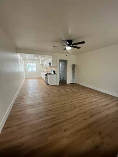 Main picture of 9826 Cedar St