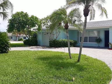 Main picture of 10237 Tarpon Dr