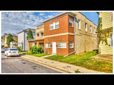 Main picture of 119 Main St