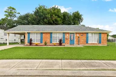 Main picture of 839 Behrman Ave