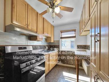 Main picture of 2038 E 72nd Pl