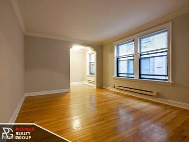 Main picture of Roscoe Apartments