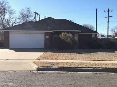 Main picture of 2607 43rd St
