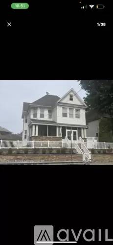 Main picture of 127 Watchogue Rd