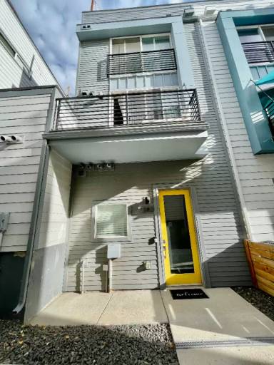 Main picture of 1282 Perry St