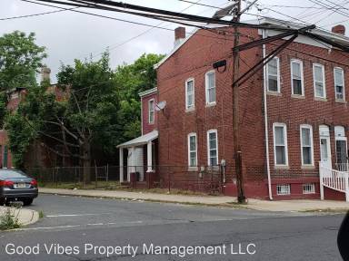 Main picture of 333 Brunswick Ave