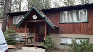 Main picture of 755 Seneca Dr