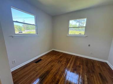 Main picture of 2200 Lamore Dr