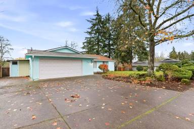 Main picture of 8500 SW Parkview Loop